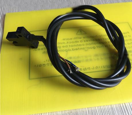 Fuji CNSMT [S4040X] EE-SPX306-W2A CP643 photoelectric sensor FUJI