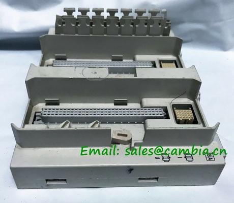 ABB	FS801K01	Service adapter kit for CI801
