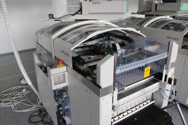 Siemens S20/F4 with SiplacePRO