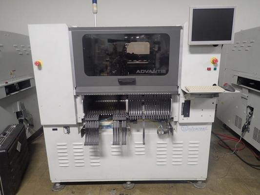 Universal Instruments Advantis AC-30L 4983A Placement Machine (2006)