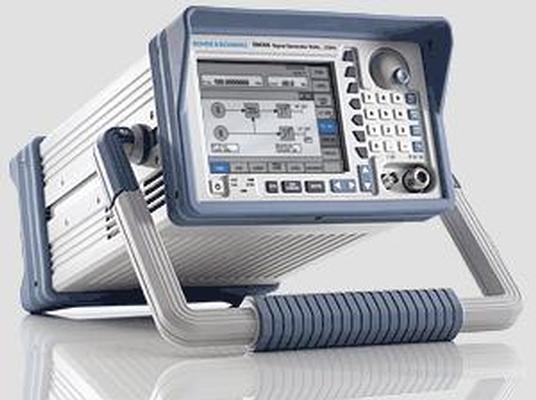 Rohde & Schwarz SM300