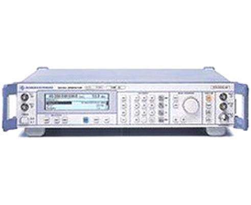 Rohde & Schwarz SMR40