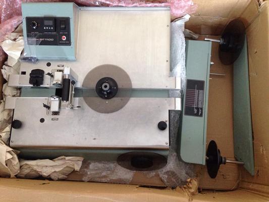 Q-Corp Accutape Series QMT 1100