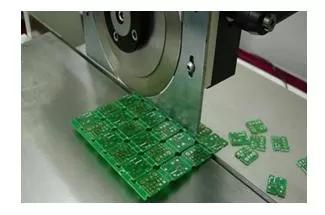 Strict standard PCB cutting machine with high precision CWV-2A