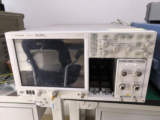 Agilent 86100D Infiniium DCA-X Wide-Bandwidth Oscilloscope Mainframe