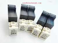  SMC Solenoid Valve VQ111U-5MO-